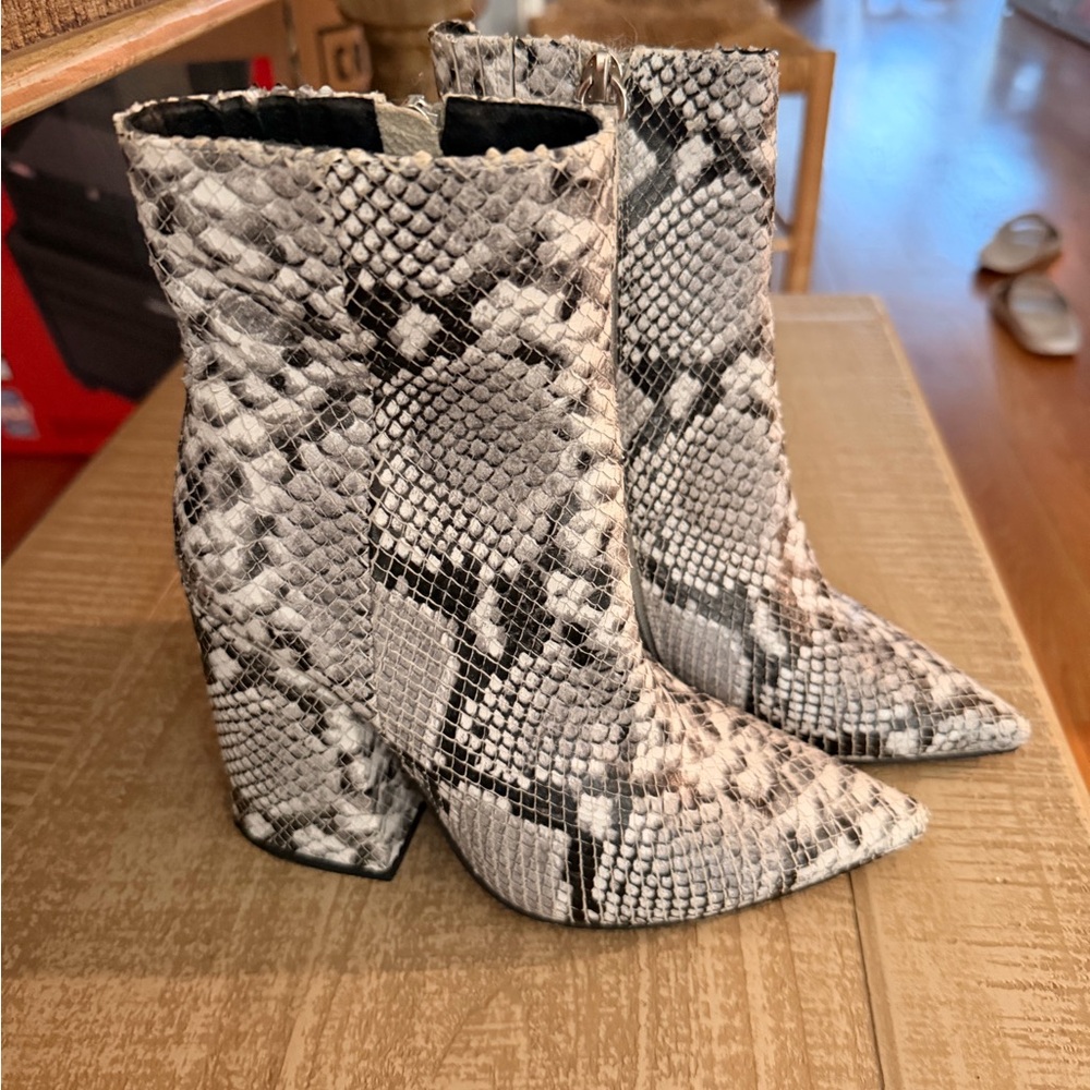 Snakeskin Pattern Ankle Boots